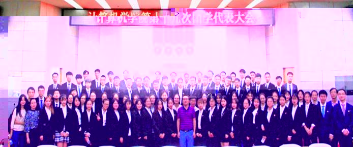 D51CC1867DDF4753D7621AAF4D7E0C38